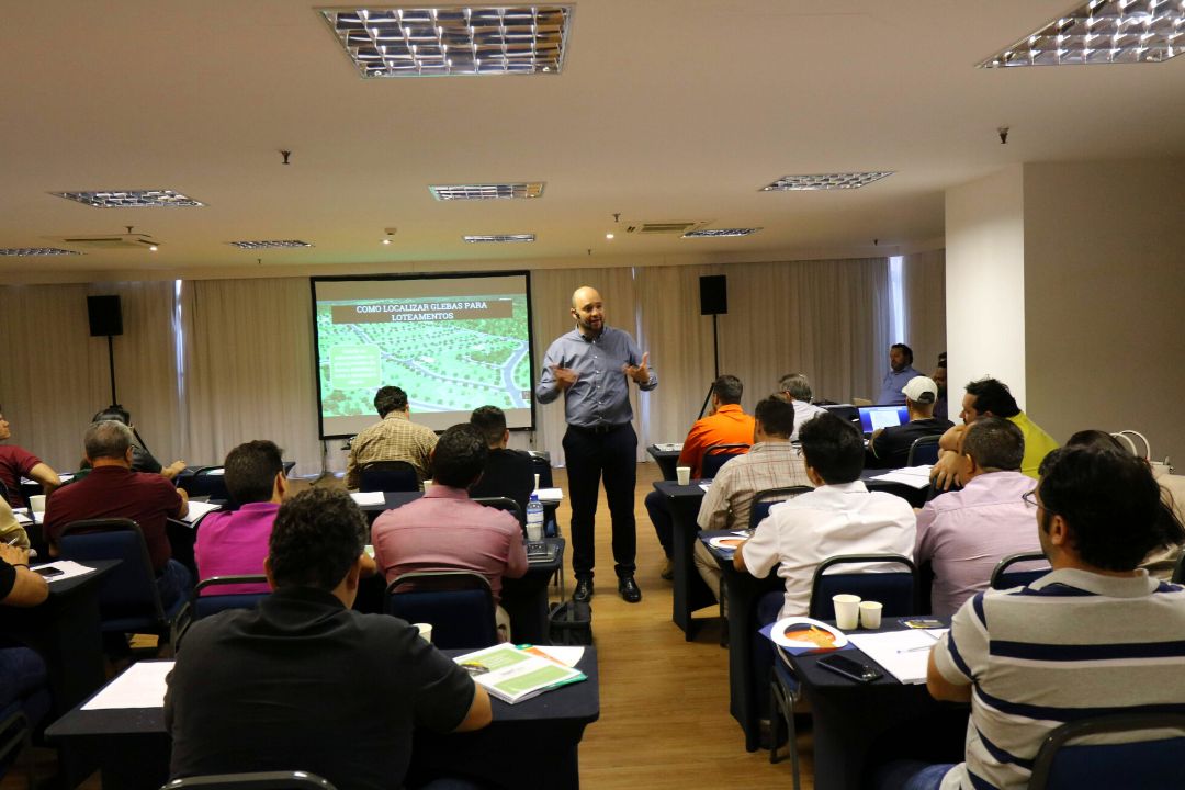 Palestra Como localizar glebas para loteamentos